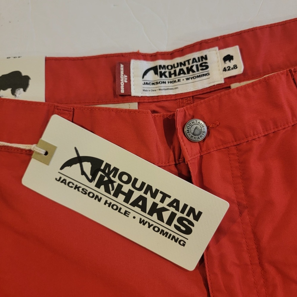 Mountain Khakis Broadway Fit Poplin Shorts Mens 42x8 Red New With‎ Tags NWT